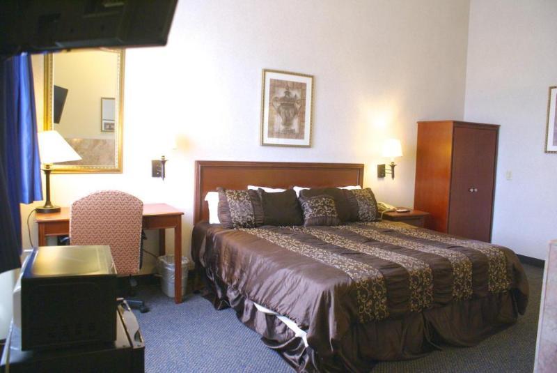Raritan Hotel Edison Buitenkant foto