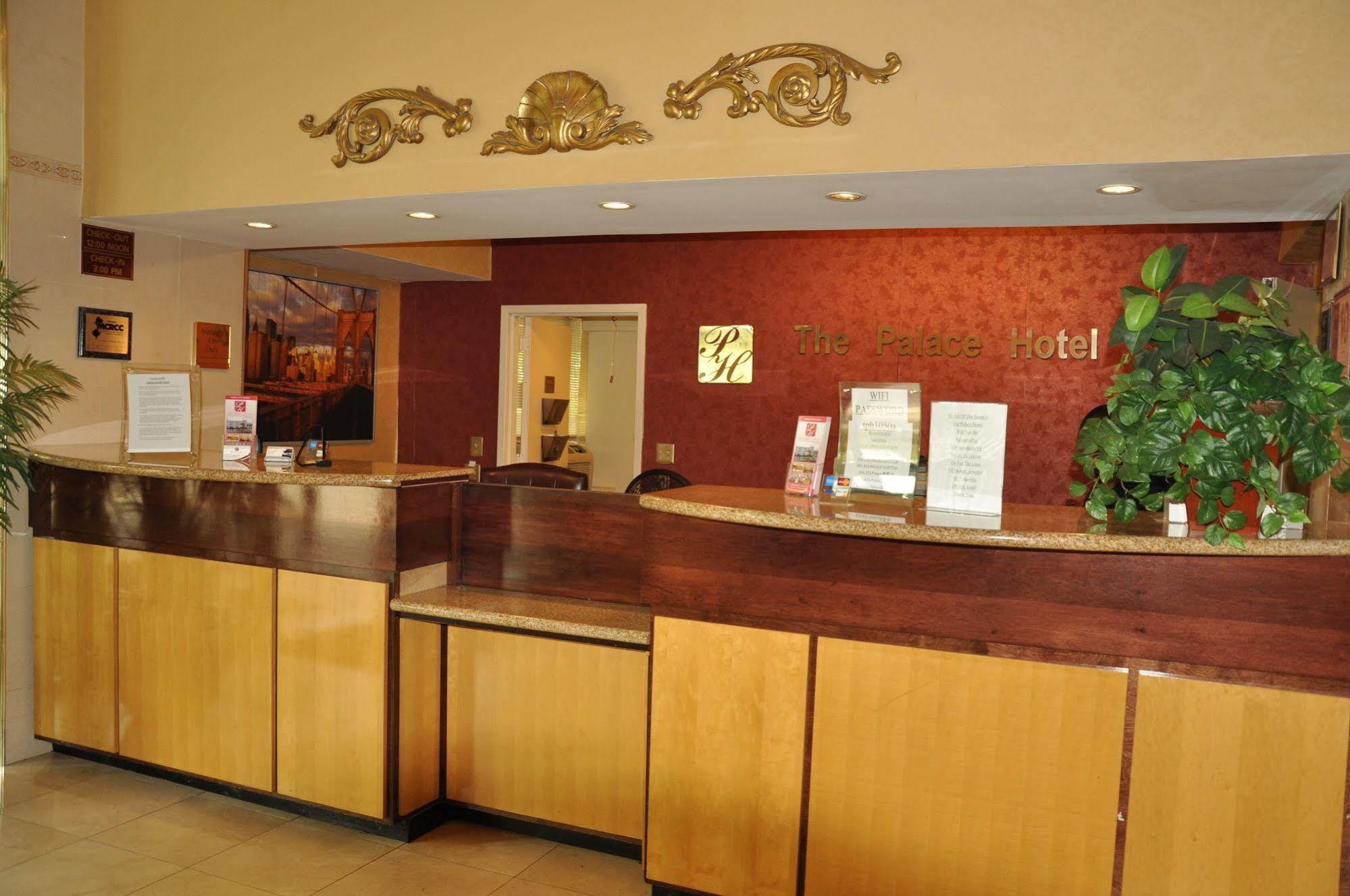 Raritan Hotel Edison Buitenkant foto